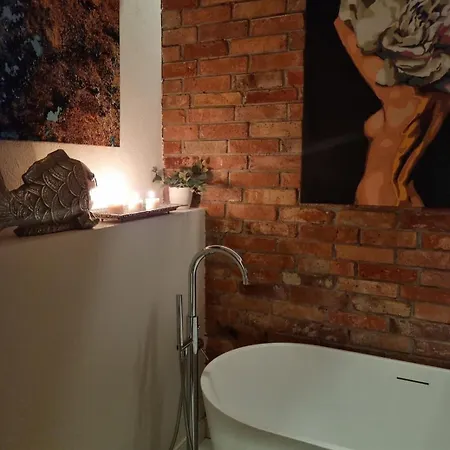 Luxury In Center Town! * Posen